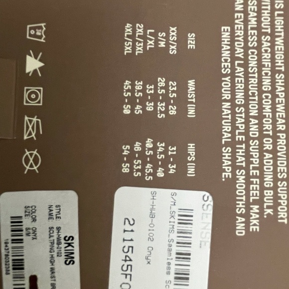 New Skims Seamless Sculpting High Waisted Brief - Picture 4 of 4